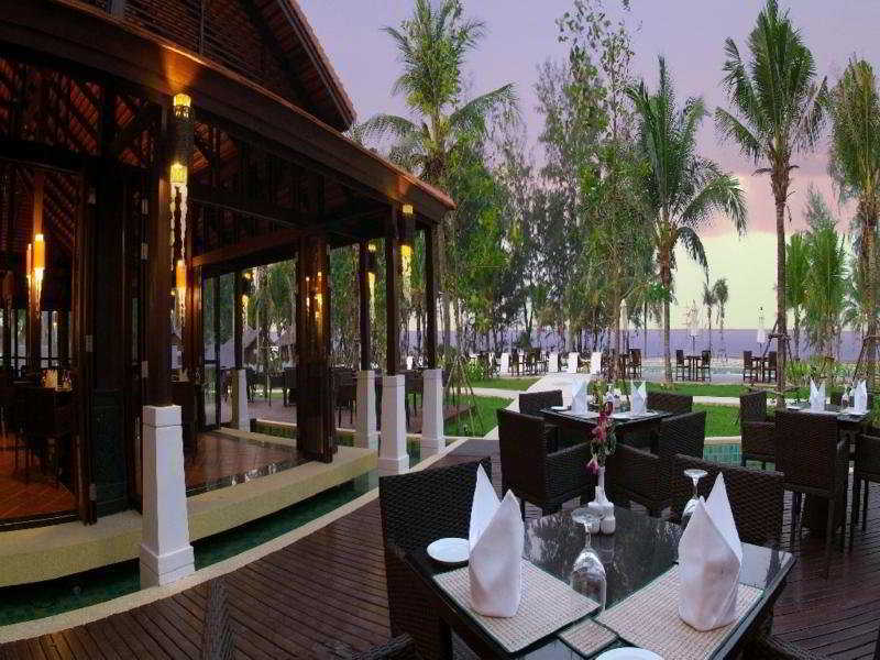 D Varee Mai Khao Beach Exteriör bild