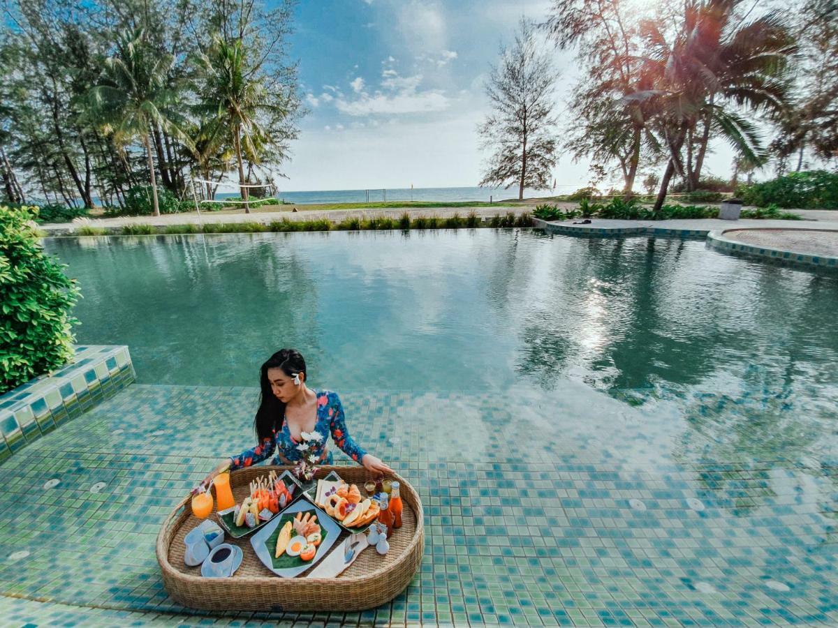 D Varee Mai Khao Beach Exteriör bild